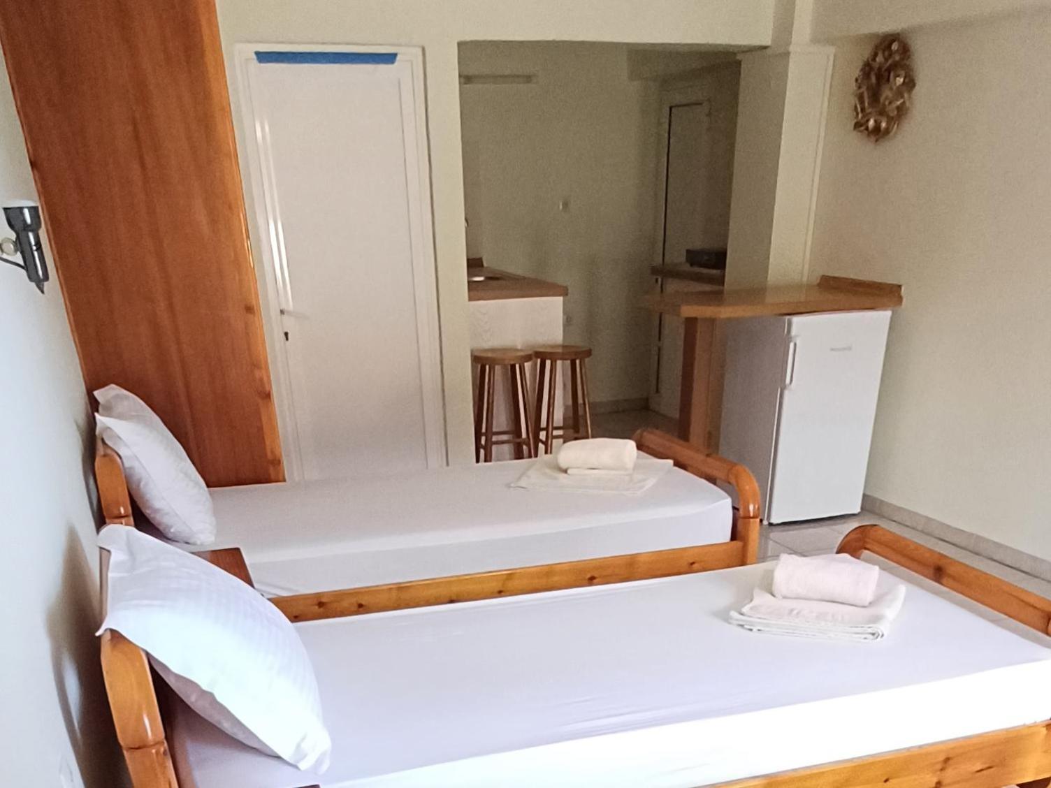 Flora Studios Corfu - Adults Only ベニテス 部屋 写真